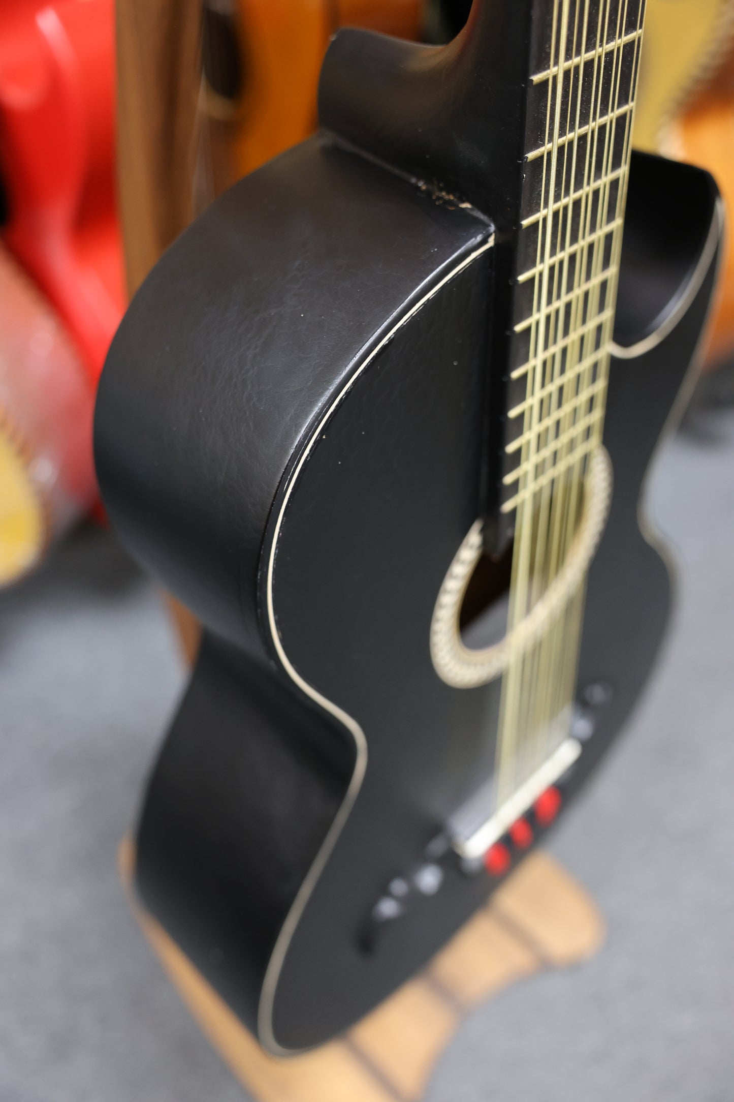 Bajo Quinto Black Pattern Paracho
