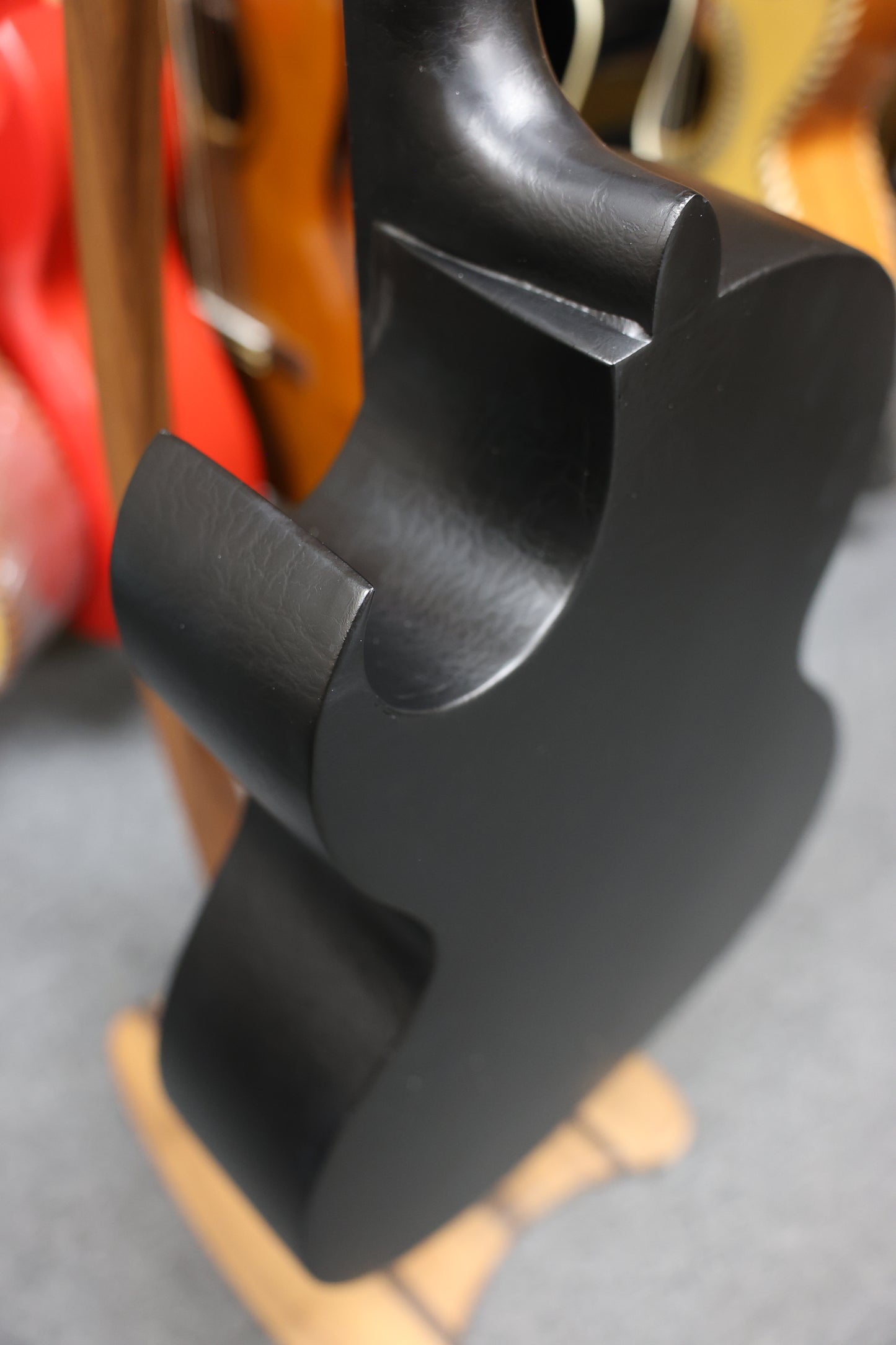 Bajo Quinto Black Pattern Paracho