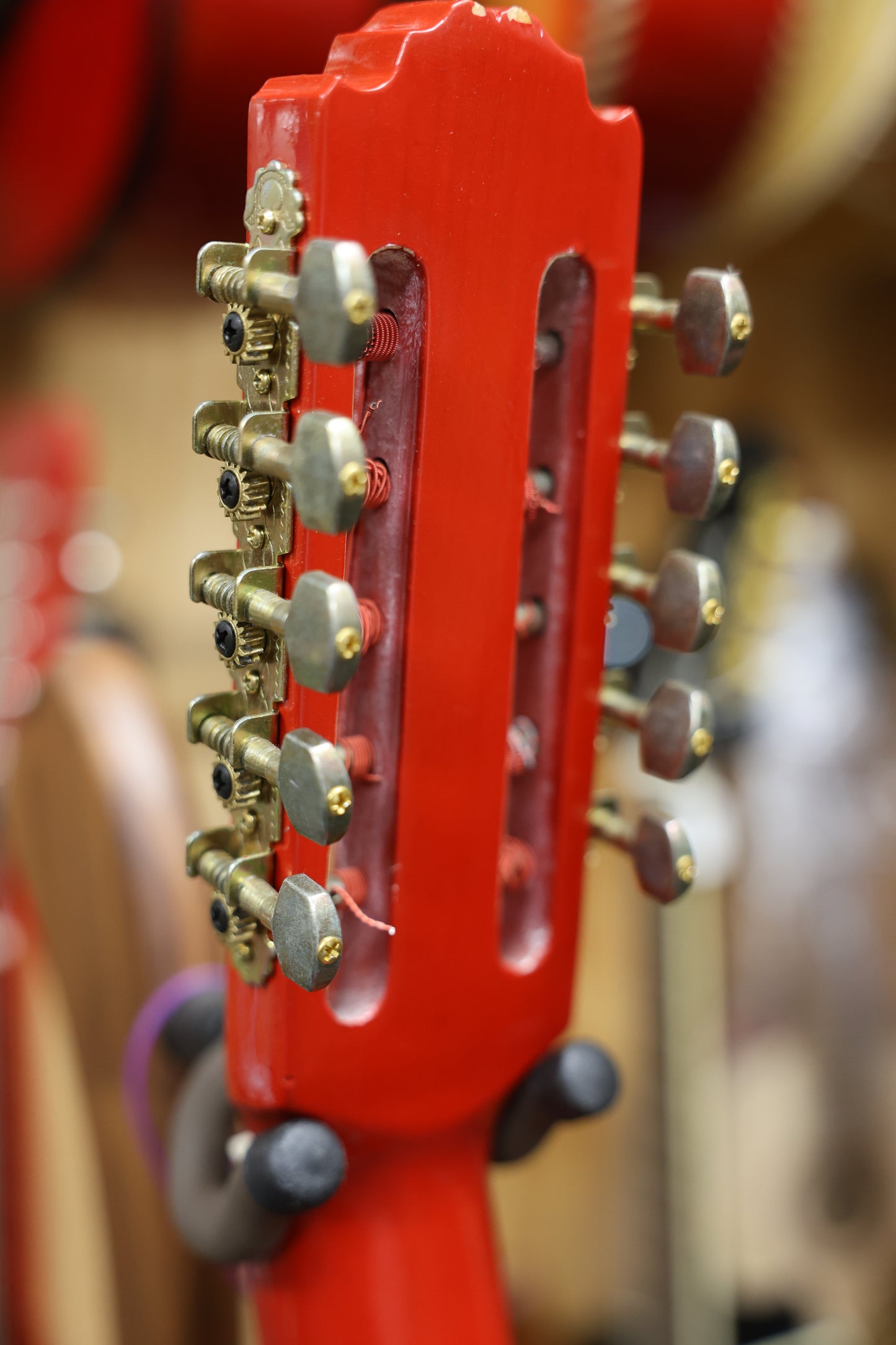 Bajo Quinto Red Glossy - Hand Crafted
