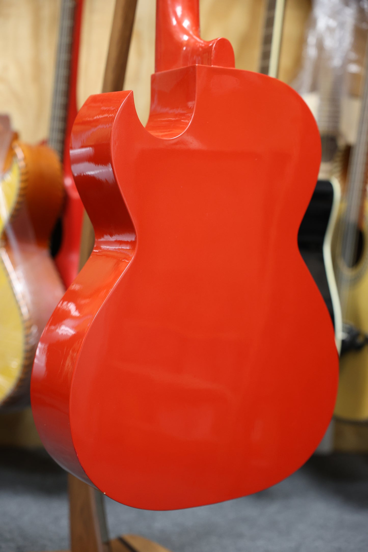 Bajo Quinto Red Glossy - Hand Crafted