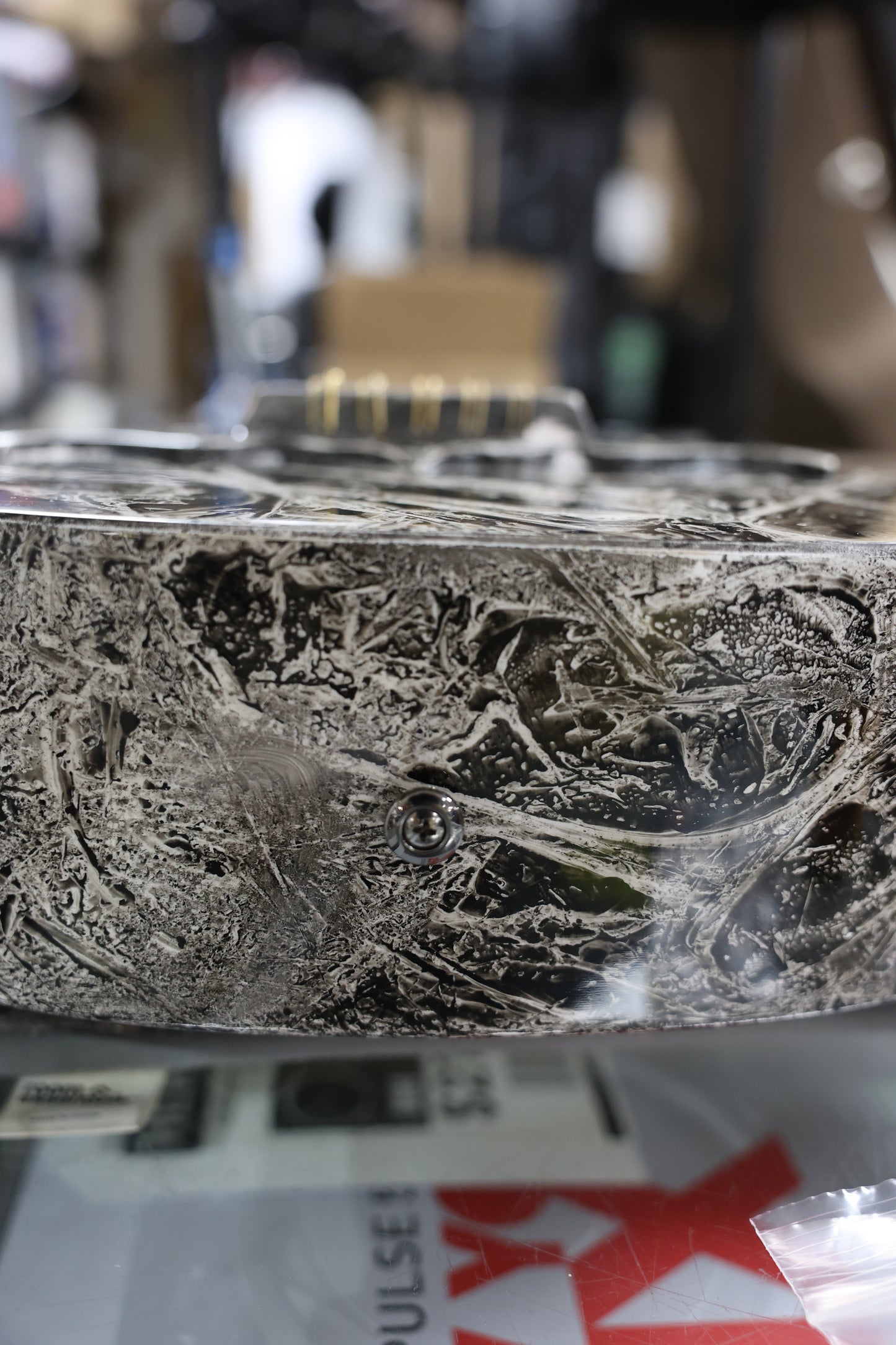 Bajo Quinto White Washout - Hand Crafted