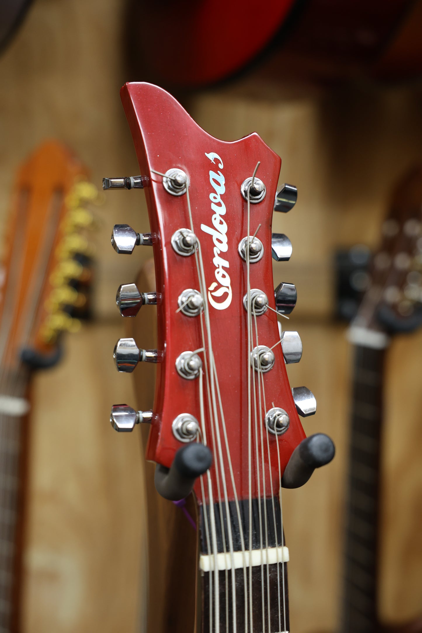 Bajo Quinto - Glossy Red