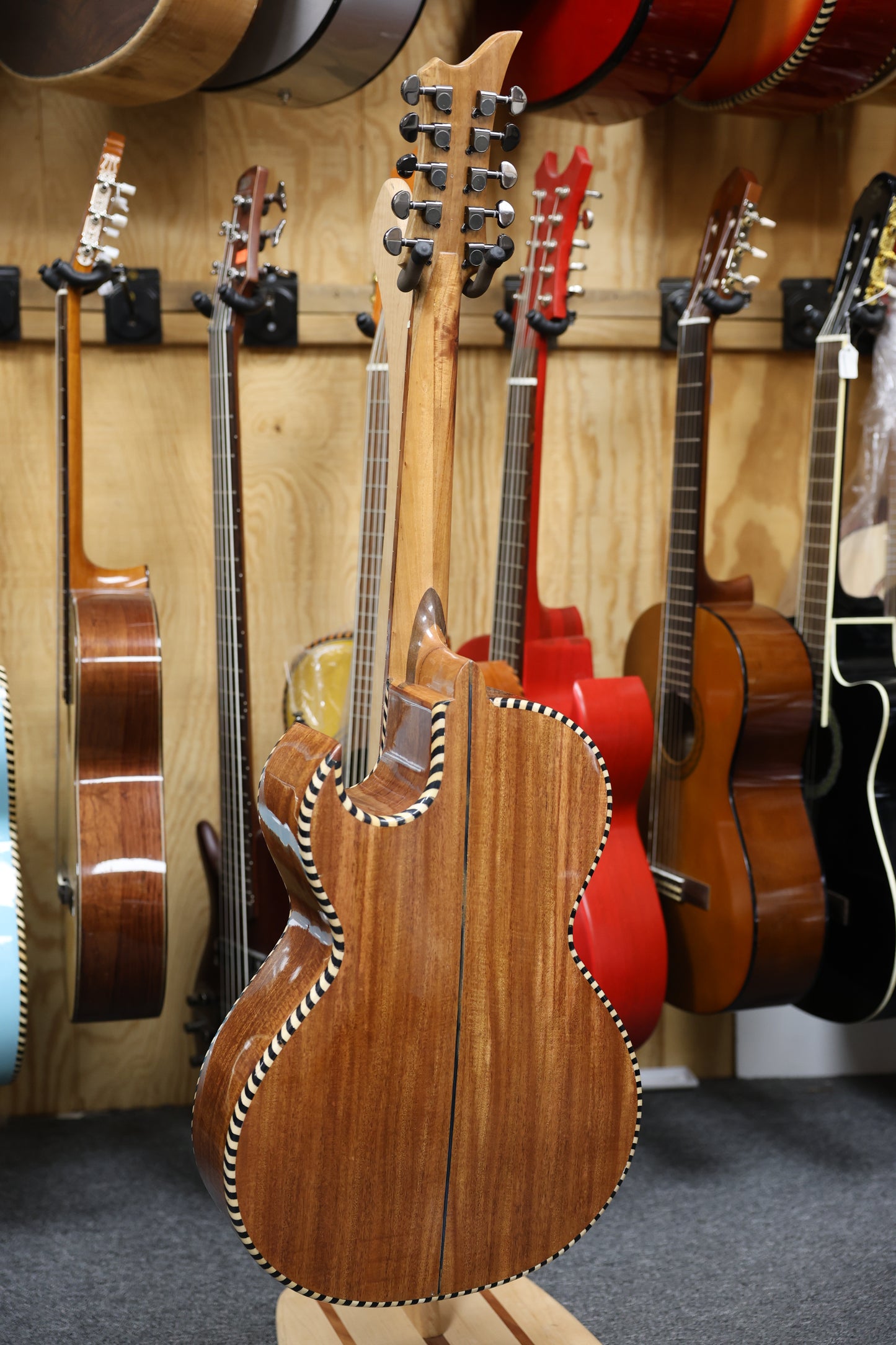 Bajo Quinto Hand Crafted | Paracho - Wood Natural