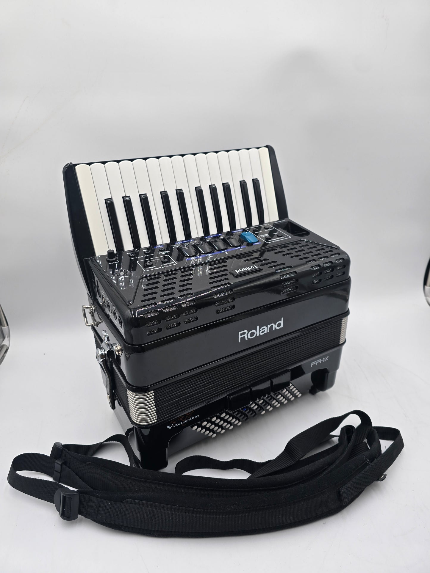 ROLAND FR-1X V ACCORDION