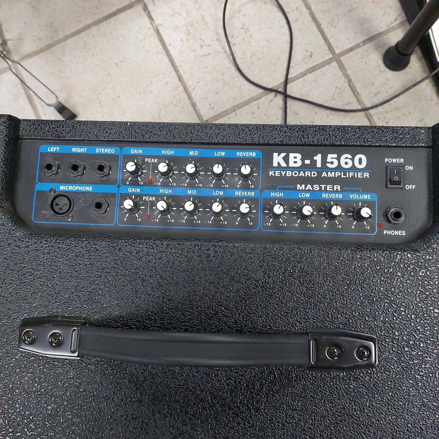 Rogue KB-1560 keyboard amp