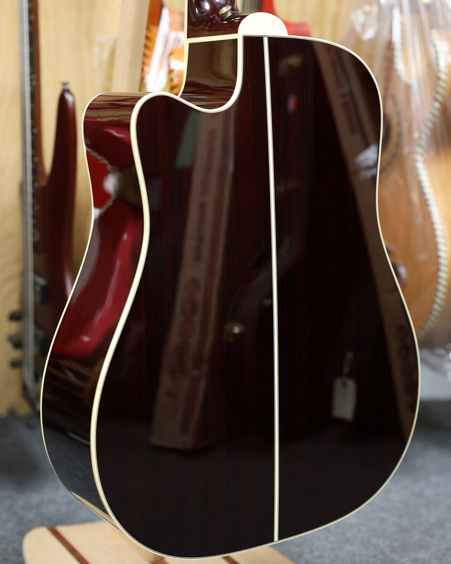 Takamine JJ325SRCL-12 (NEW DESIGN) High Pressure Laminate