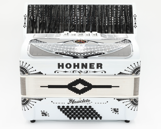 Hohner Anacleto Latino III 34/48  5 Switch Accordion - White