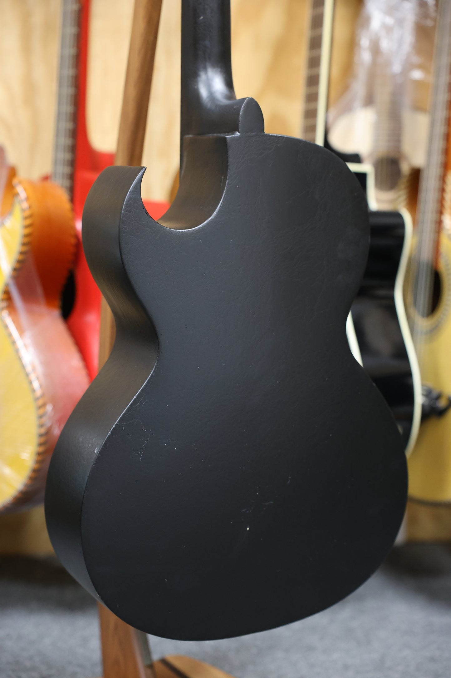 Bajo Quinto Black Pattern Paracho