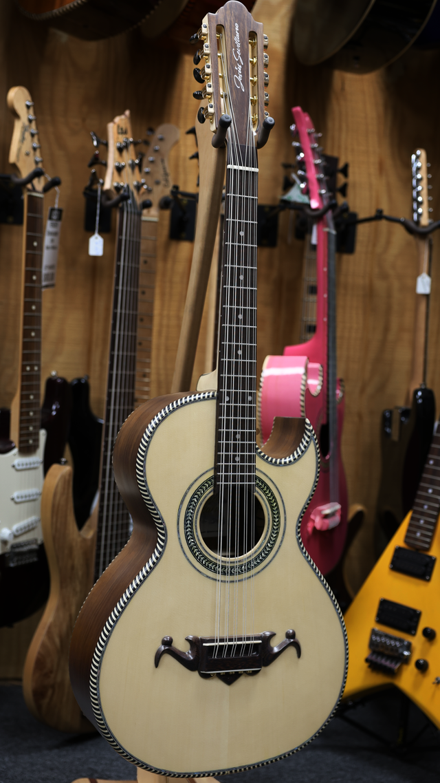 Bajo Quinto Hand Crafted | Jesus Sevillano