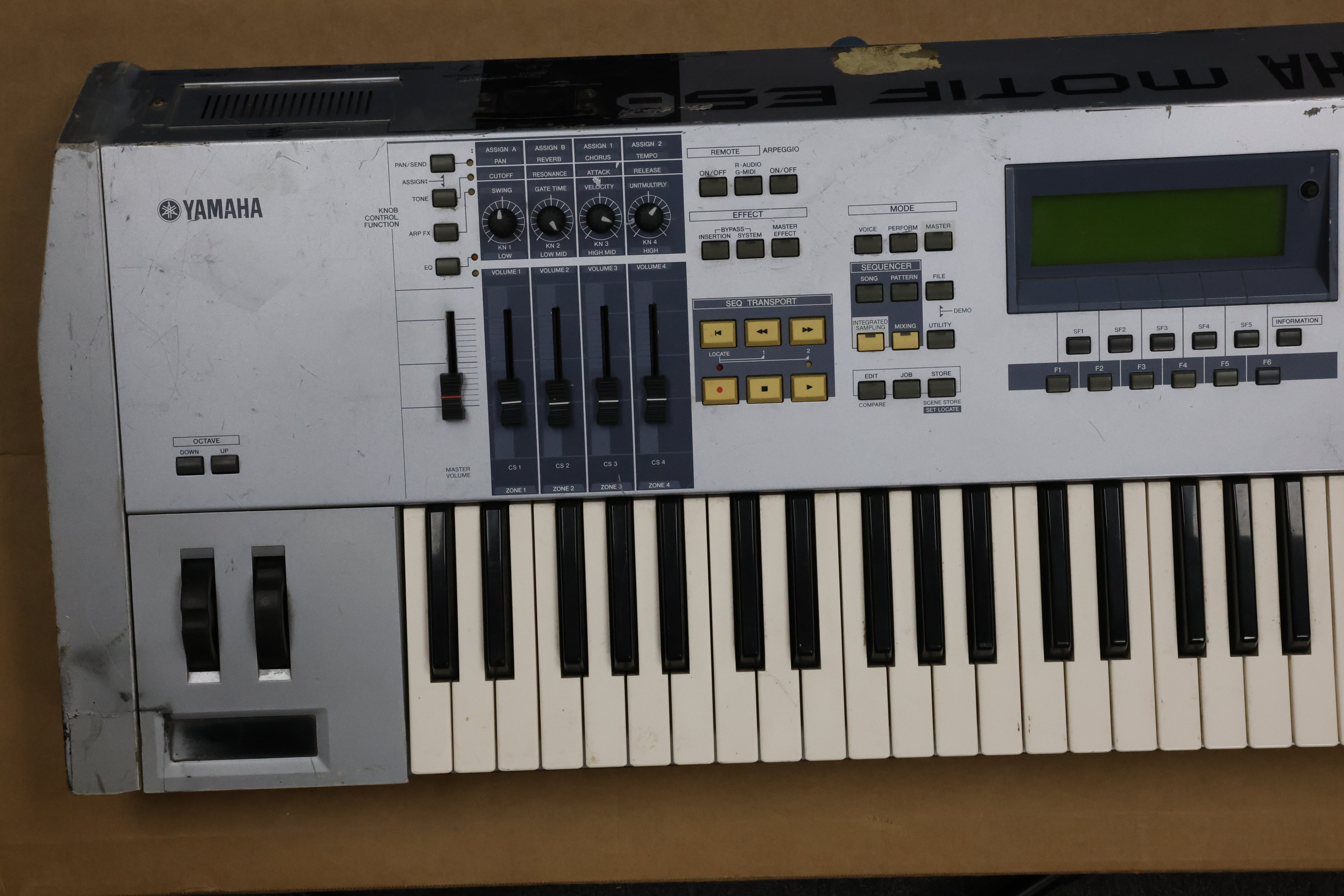 Yamaha Motif ES6 61-Key [USED]