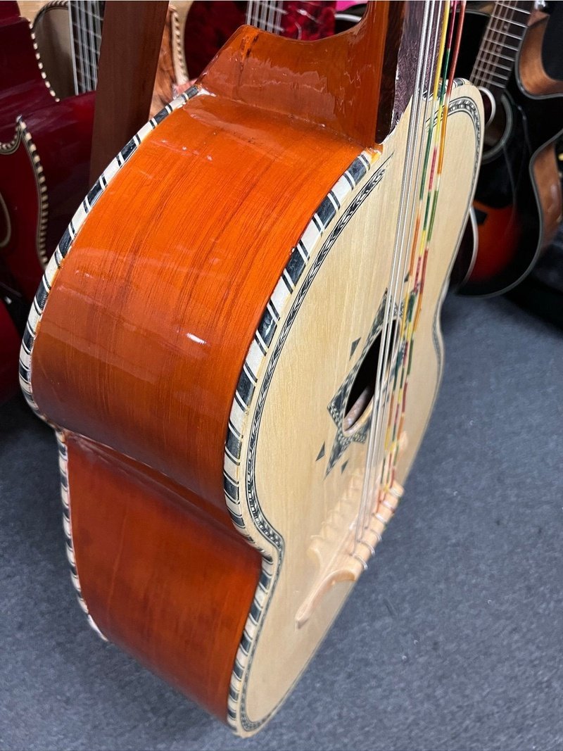 Hand Crafted Guitaron from Paracho (Nat/Hot Orange)