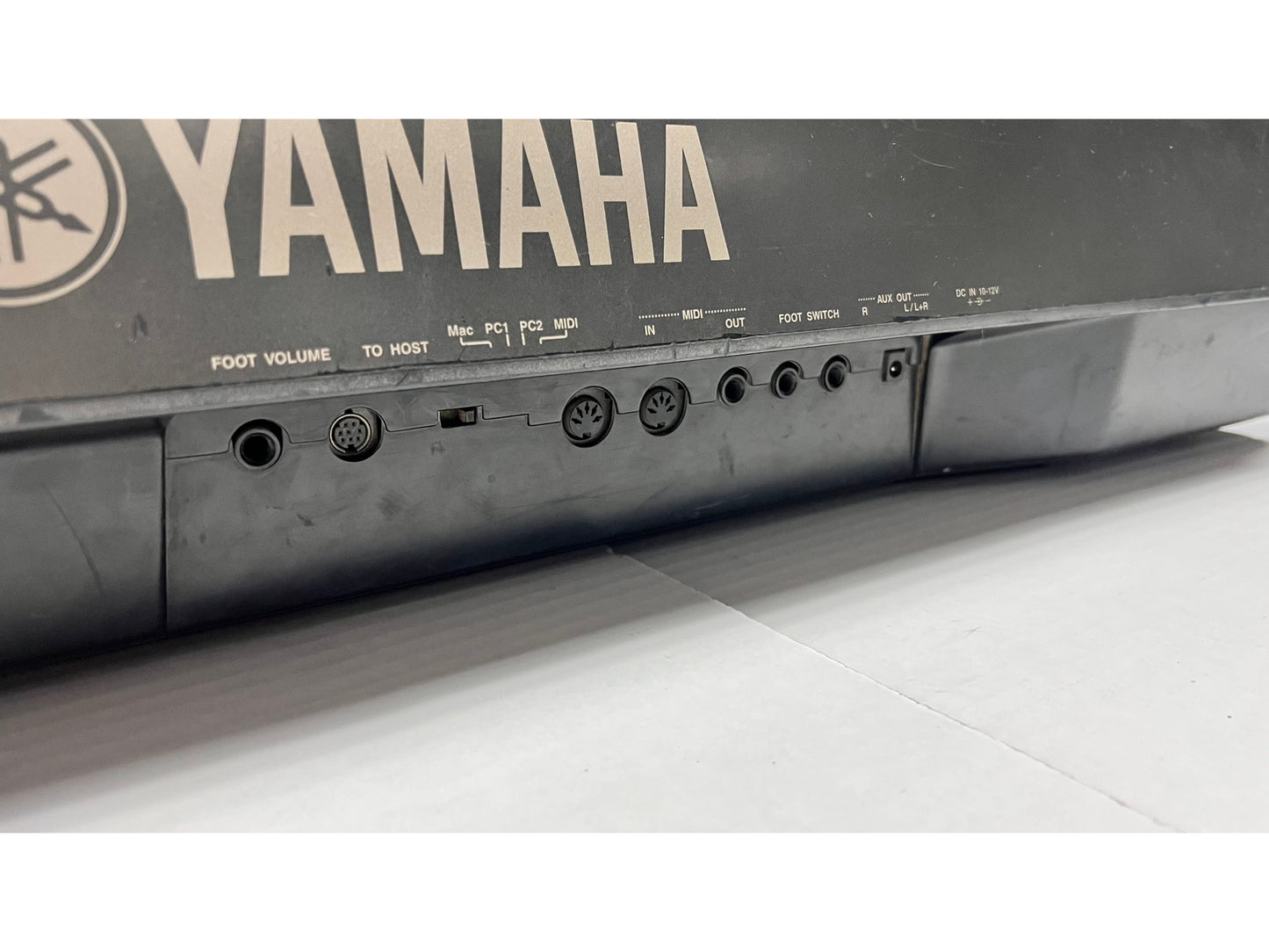 Yamaha PSR-640 Keyboard